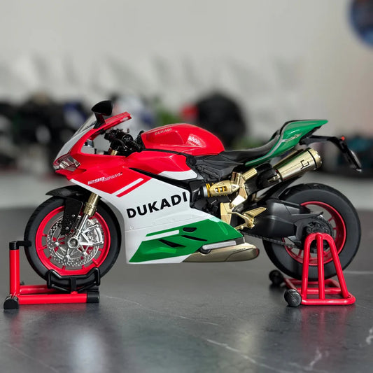 Ducatı Panigale 1299 1:9 Scale Workable Model